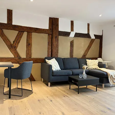 Apartmán Juraperle - Historisch Und Modern - 5 *